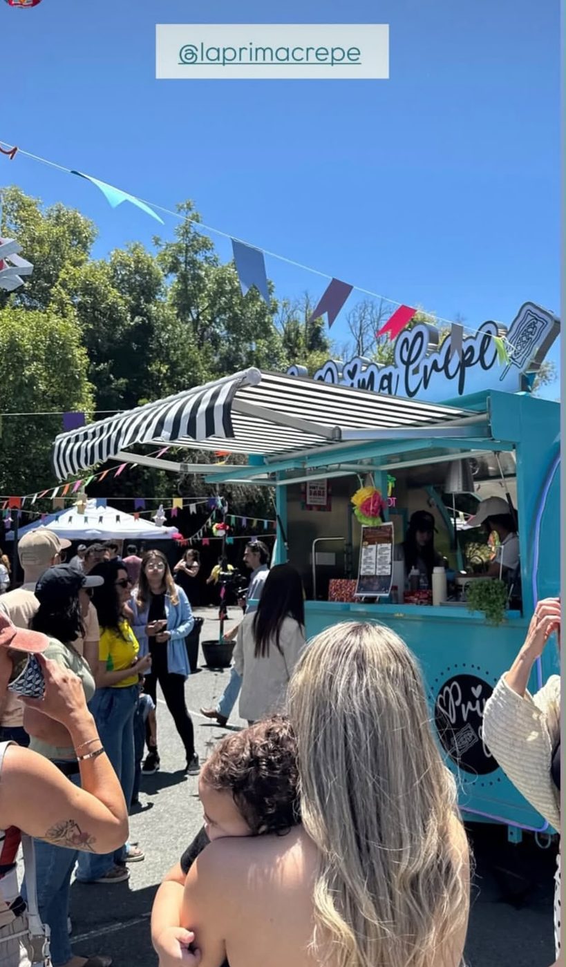 The La Prima Crepe truck at a fair
